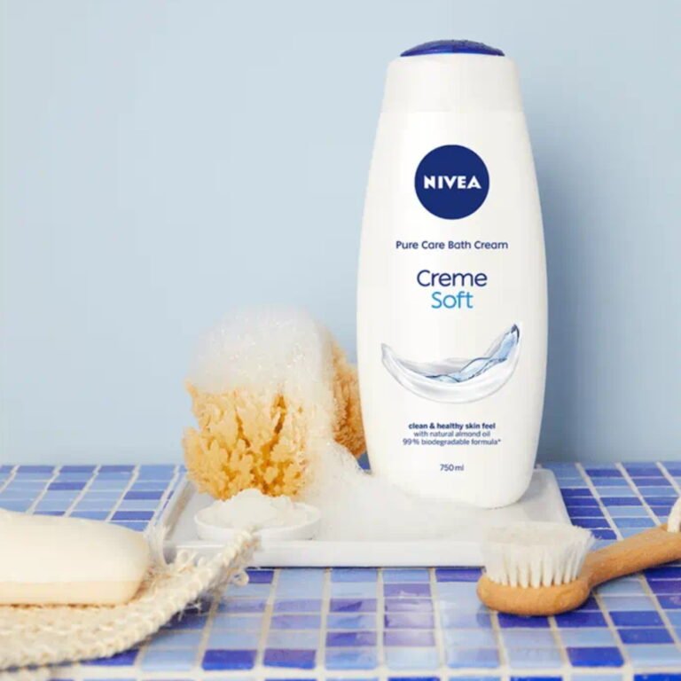 NIVEA Creme Soft Care Bath, 750 mL, 2-Pack, with Almond Oil & Mild Scent - Image 2